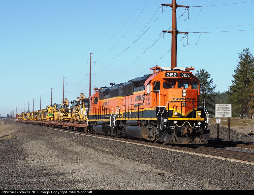 BNSF 3152